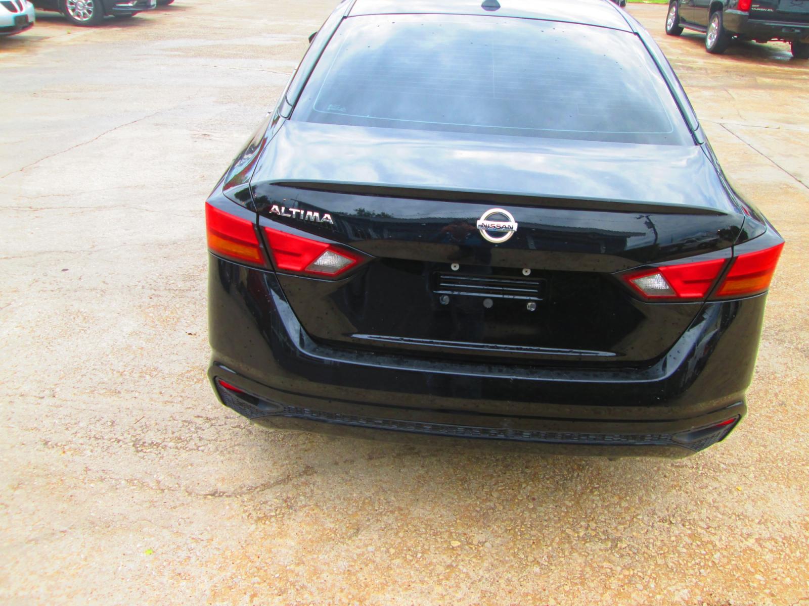 2020 BLACK /BLACK Nissan Altima (1N4BL4BV7LC) , located at 1815 NE 28th St., Fort Worth, TX, 76106, (817) 625-6251, 32.795582, -97.333069 - Photo #5
